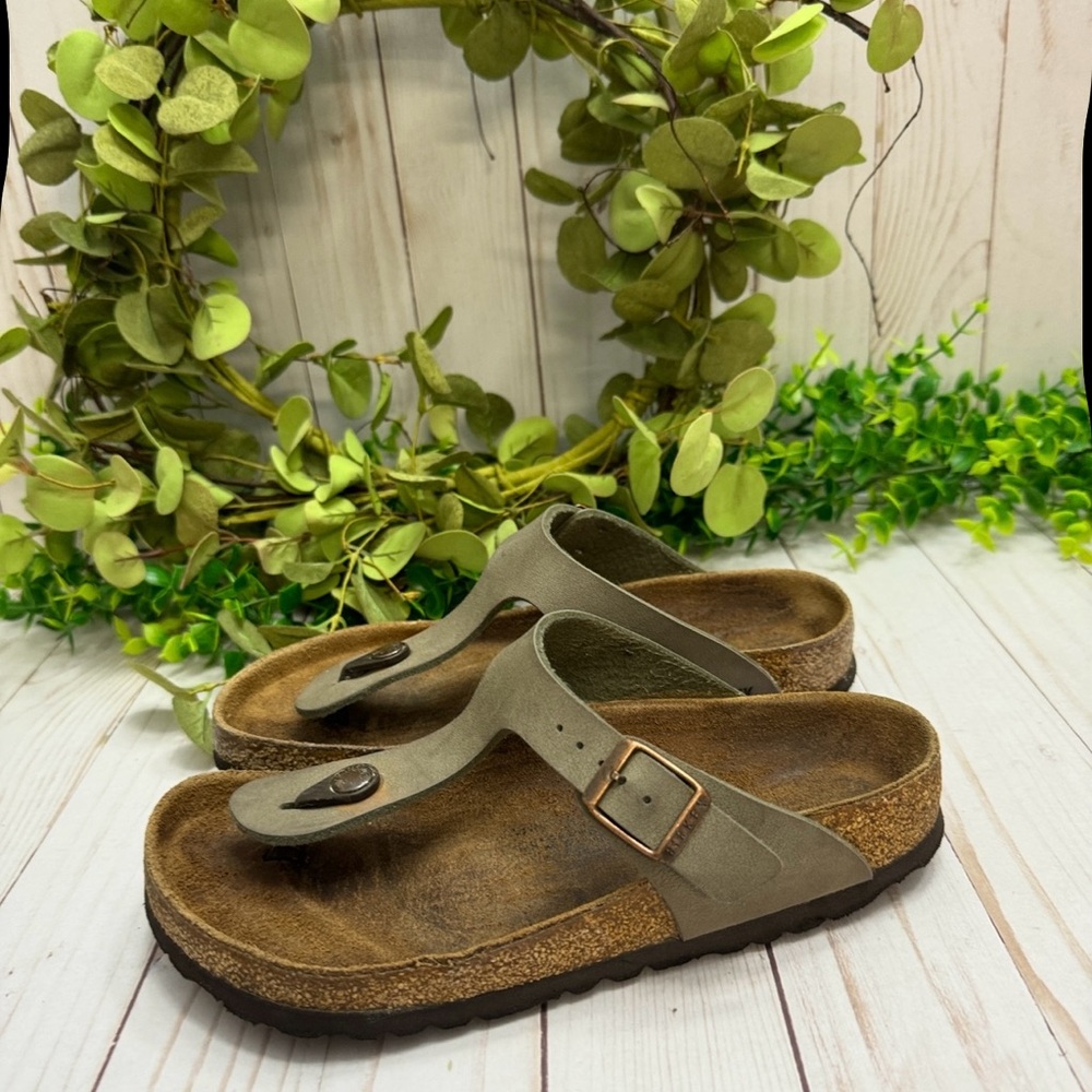Birkenstock Women’s Sandals Size 5.5 Eu 36